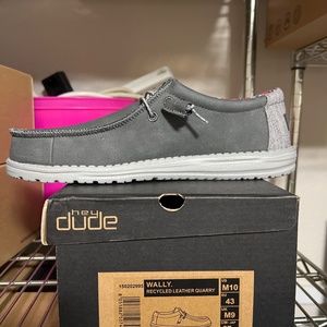 Hey dude Wally Recycled Leather Quarry NWOT